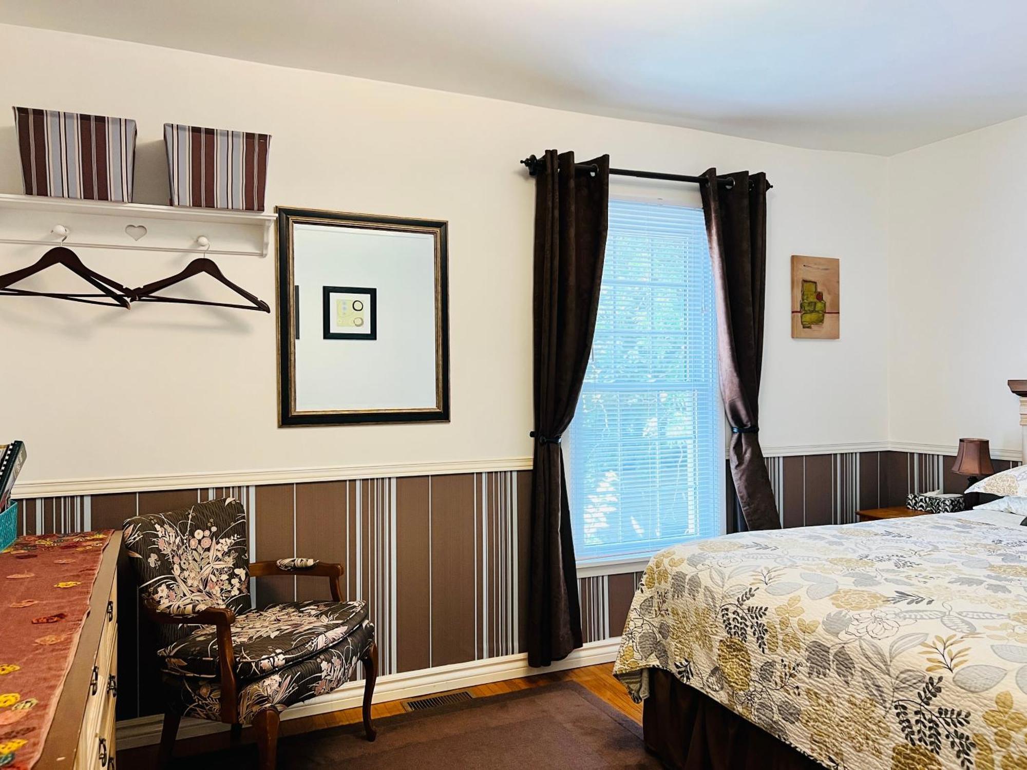 Cozy House B&B Ниагара-Фолс Экстерьер фото