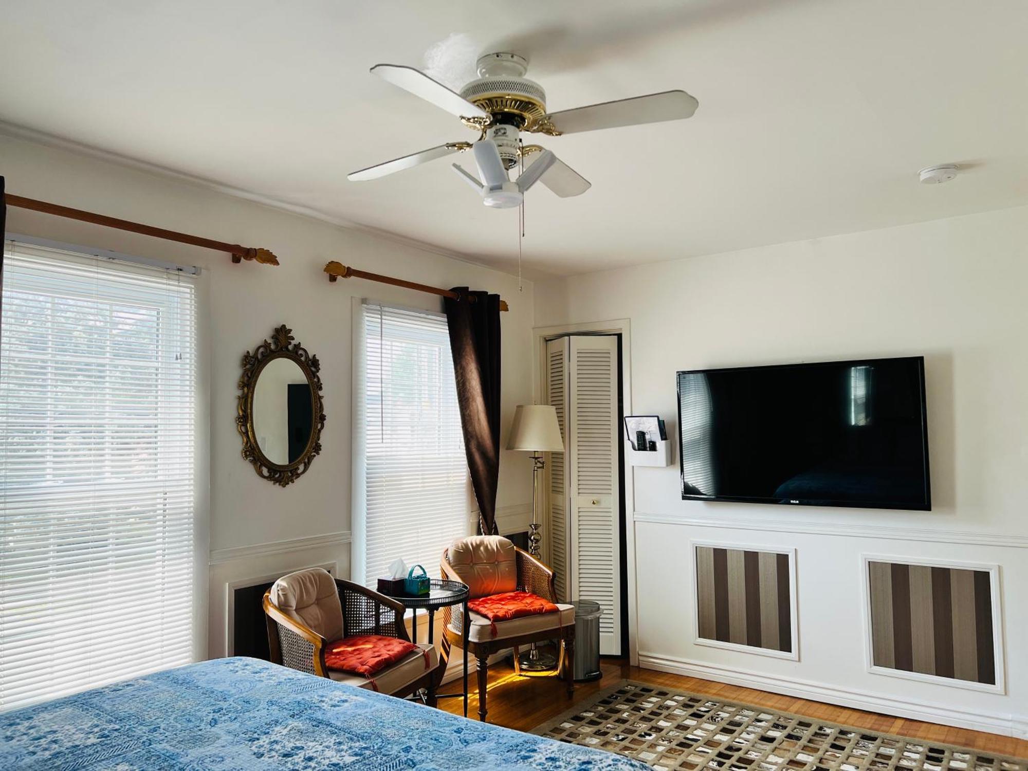 Cozy House B&B Ниагара-Фолс Экстерьер фото