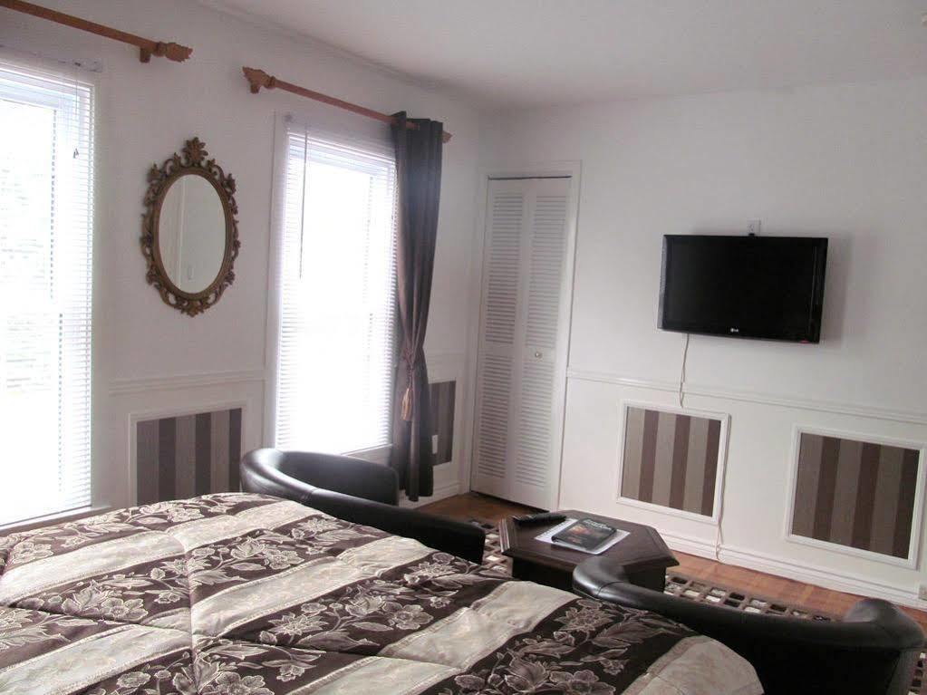 Cozy House B&B Ниагара-Фолс Экстерьер фото